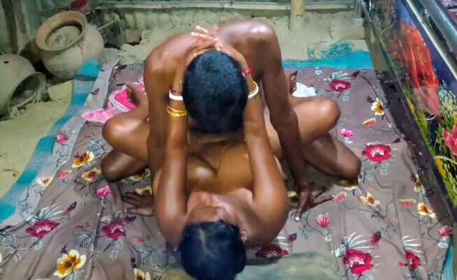 Huge Boobs Desi Village Wife Full Body Oil Massage and Hard Fucking